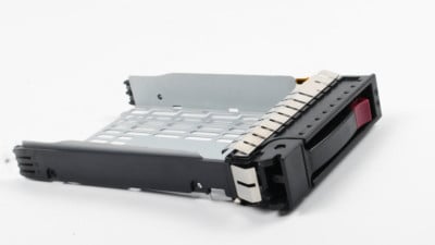 Step By Step: How To Replace Faulty Disk In Two-Way Mirrored Storage Tiered Space? #StorageSpaces 16 Step By Step: How To Replace Faulty Disk In Two-Way Mirrored Storage Tiered Space
